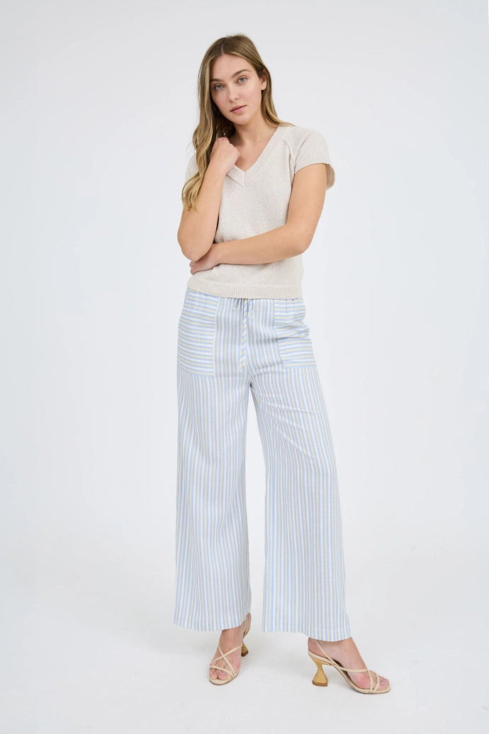 V Neck Short Sleeve Exposed Seam Sweater Knit Top